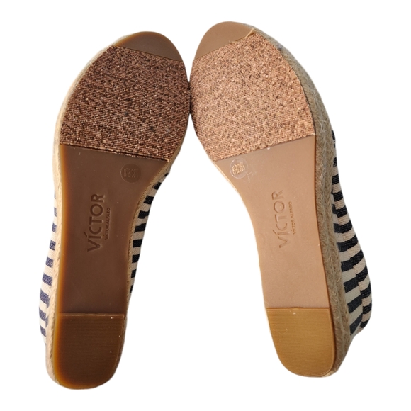 Victor Alfaro Navy & Cream Striped Espadrille Wedges Size 8.5 GUC - Picture 6 of 12